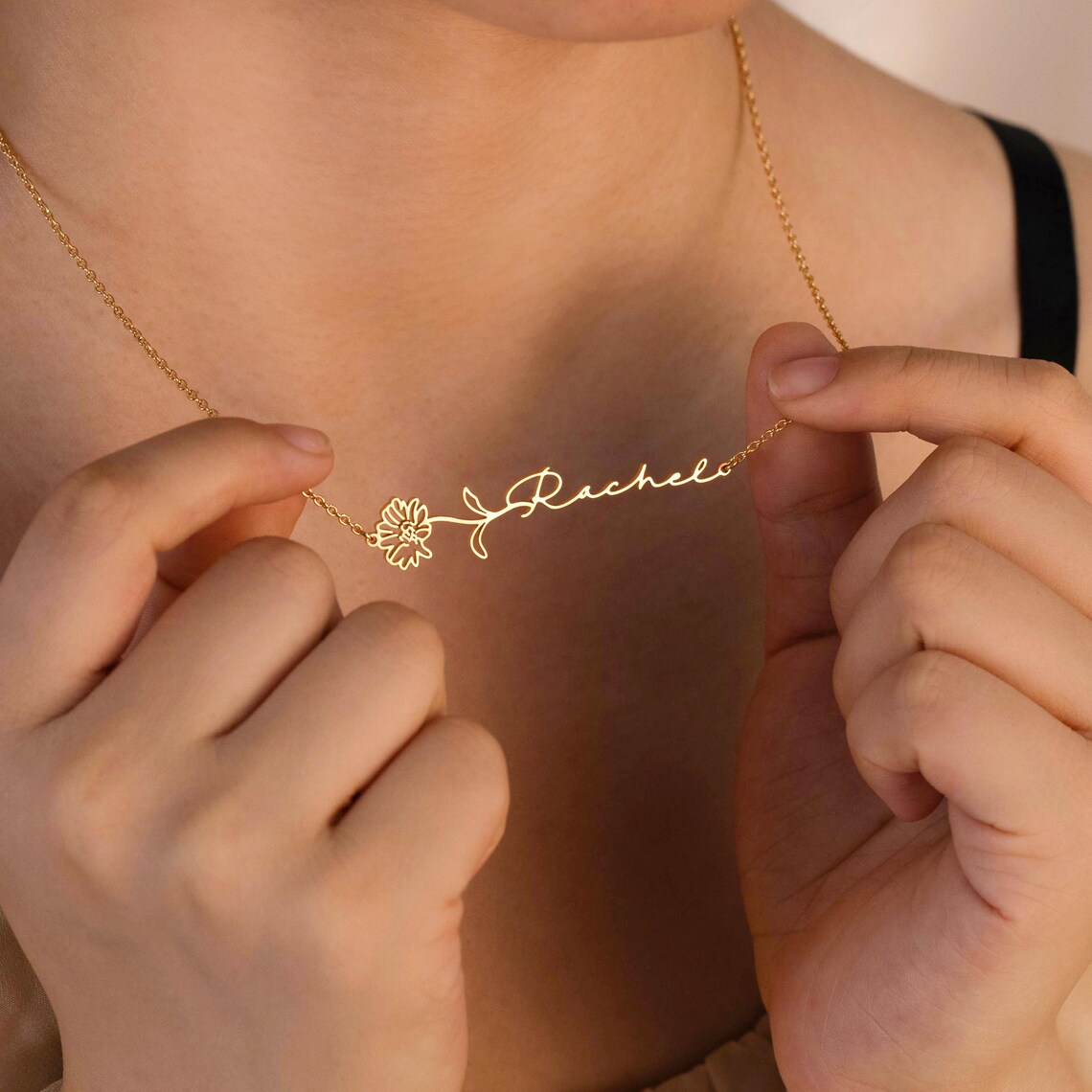 Haiyufly Custom Name Necklace  - Birth Flower Necklace 리뷰 및 가격